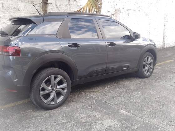 CITROËN C4 CACTUS 1.6 VTI 120 FLEX LIVE MANUAL CITROËN C4 CACTUS 1.6 VTI 120 FLEX LIVE MANUAL